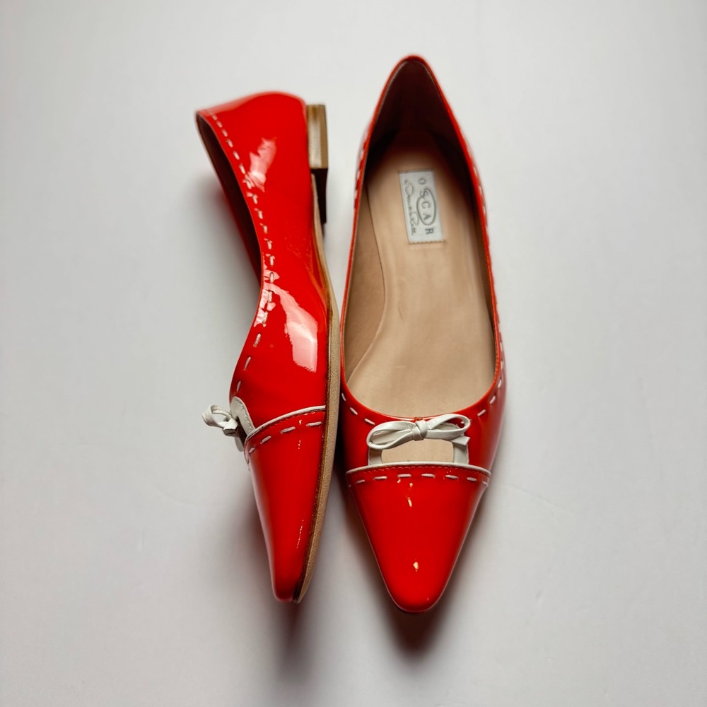 Oscar de la Renta Flats with Bow Detail - Picture 2 of 9